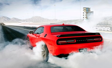 Dodge Challenger exhaust smoke